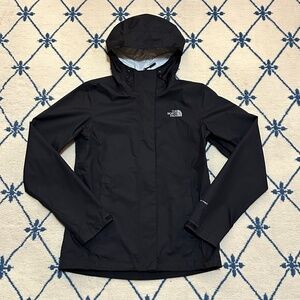 THE NORTH FACE Women's Venture 2 Waterproof Jacket - Black